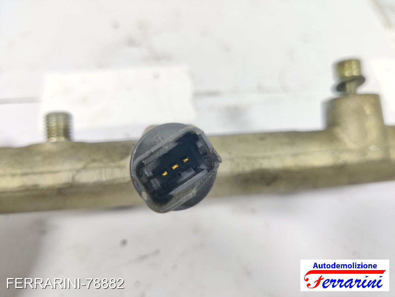 Flauto Iniettori PEUGEOT 206 2A/C 1.4 HDI ECO 70 2001-2009 157095, 9637310680