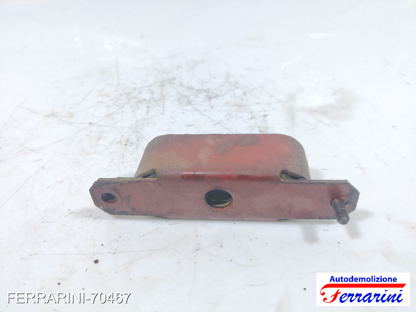 supporto radiatore IVECO DAILY 1 35-8 1978-1989