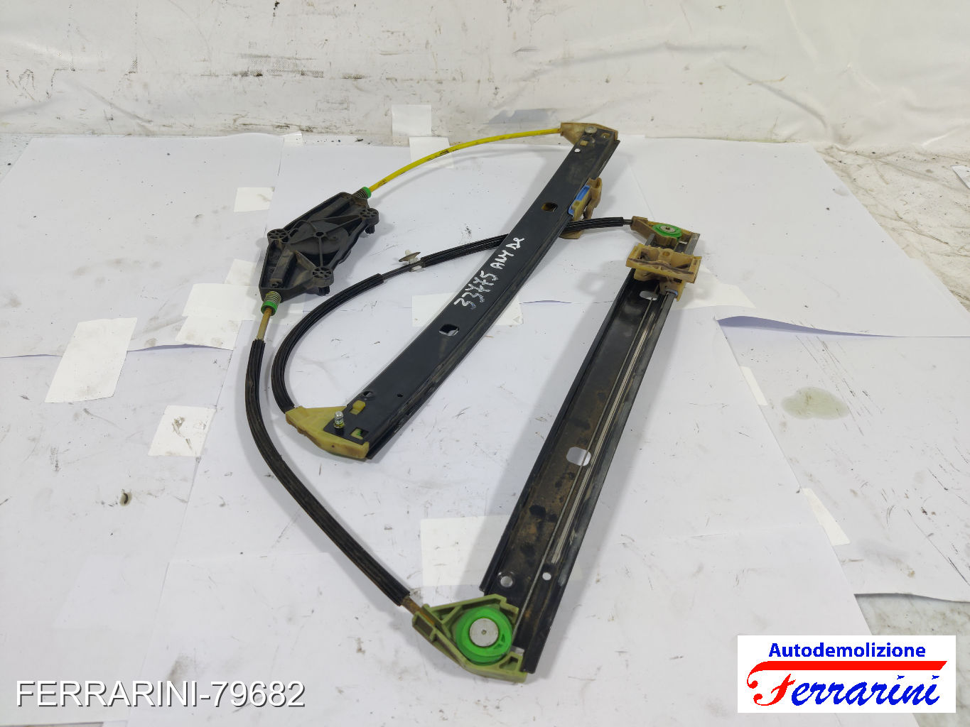 Alzavetro AUDI A4 AT 8K5 2008-2015 destro, dx, frontale, anteriore 8K0837462