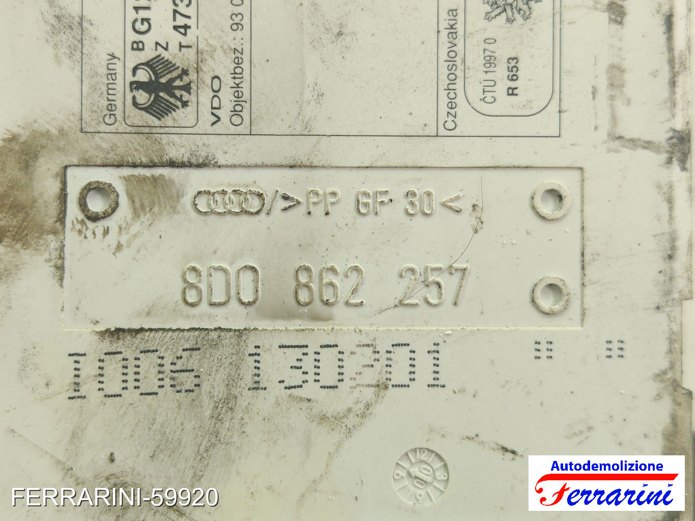 Compressore Chiusura Centralizzata AUDI A4 AT 8D5 1996-2001 8D0862257