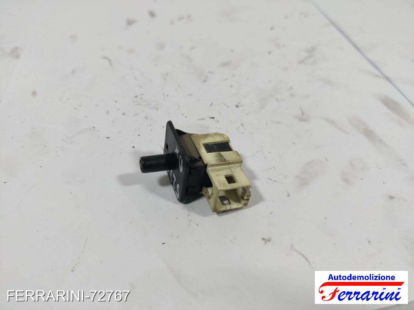 interruttore luce MERCEDES CLASSE C W203 2000-2003 Frontale Destra 2028209410