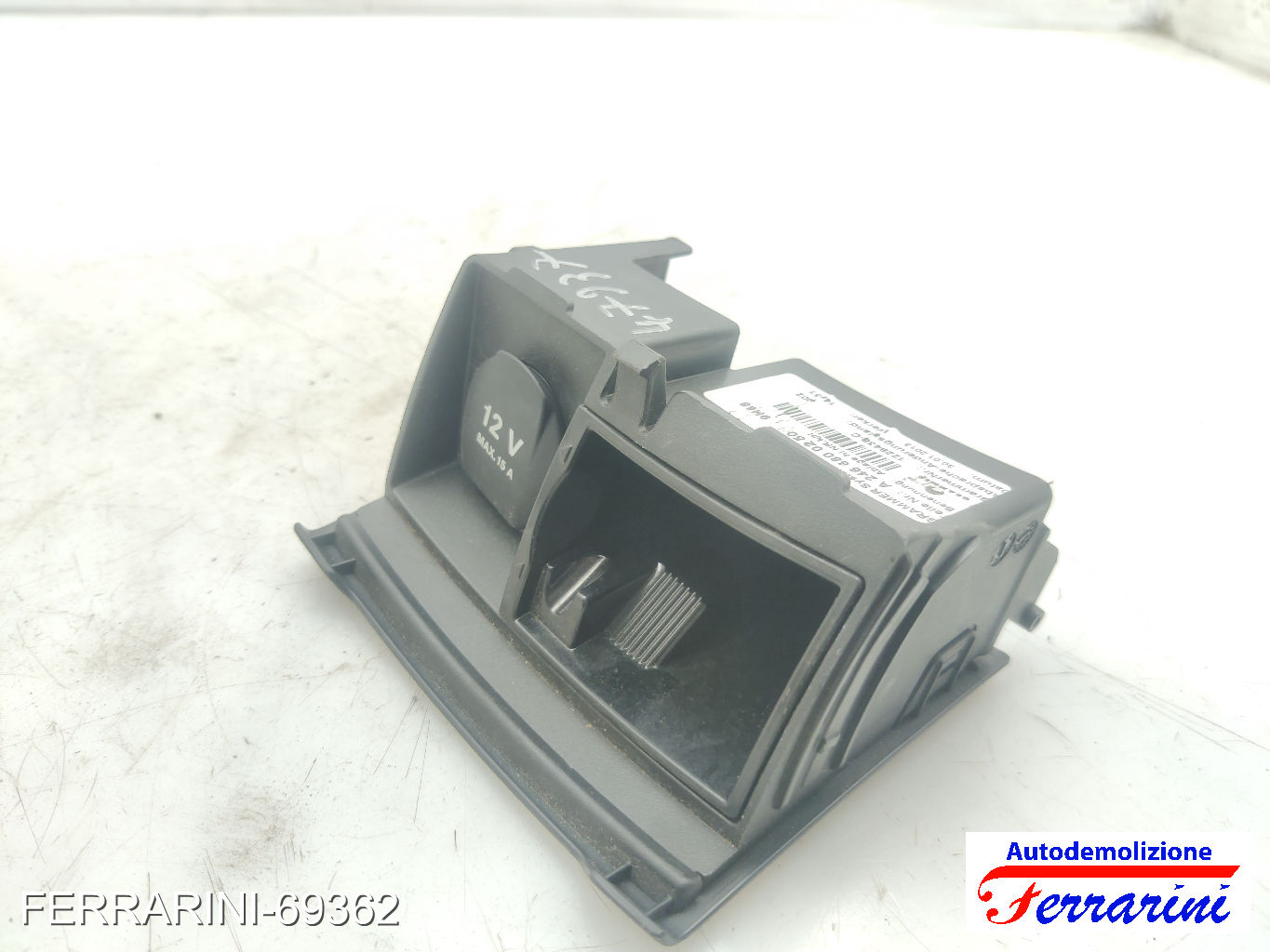Posacenere MERCEDES CLASSE B W242, W246 2011-2014 A2466800250, 1229438C, 47937