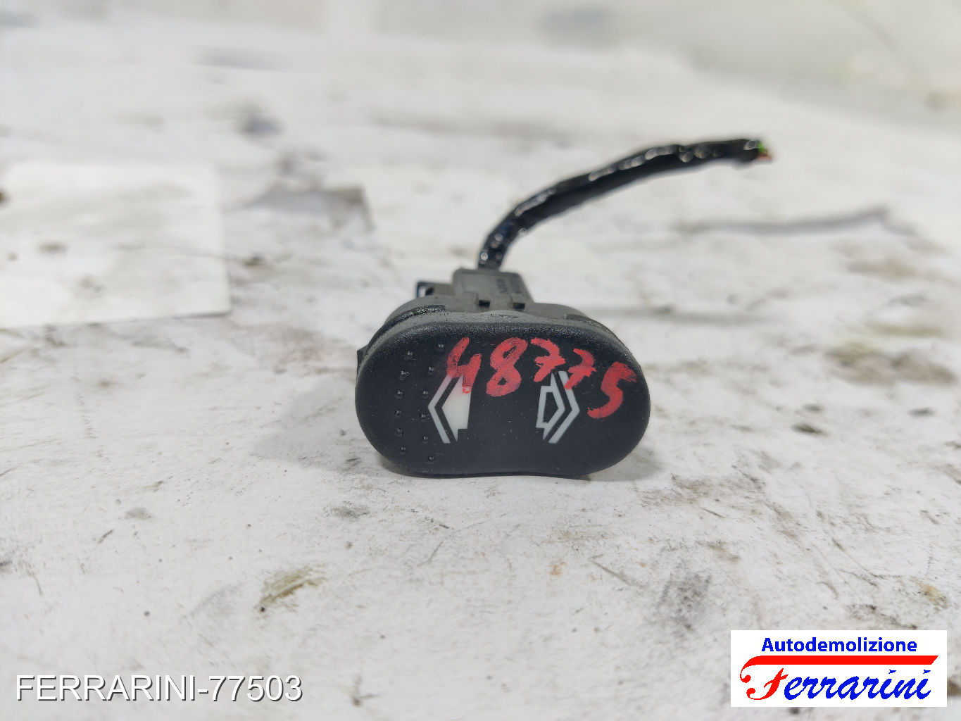 Pulsantiera Tastiera Alzavetro FORD FOCUS SW DNW 1999-2004 destra, dx, frontale