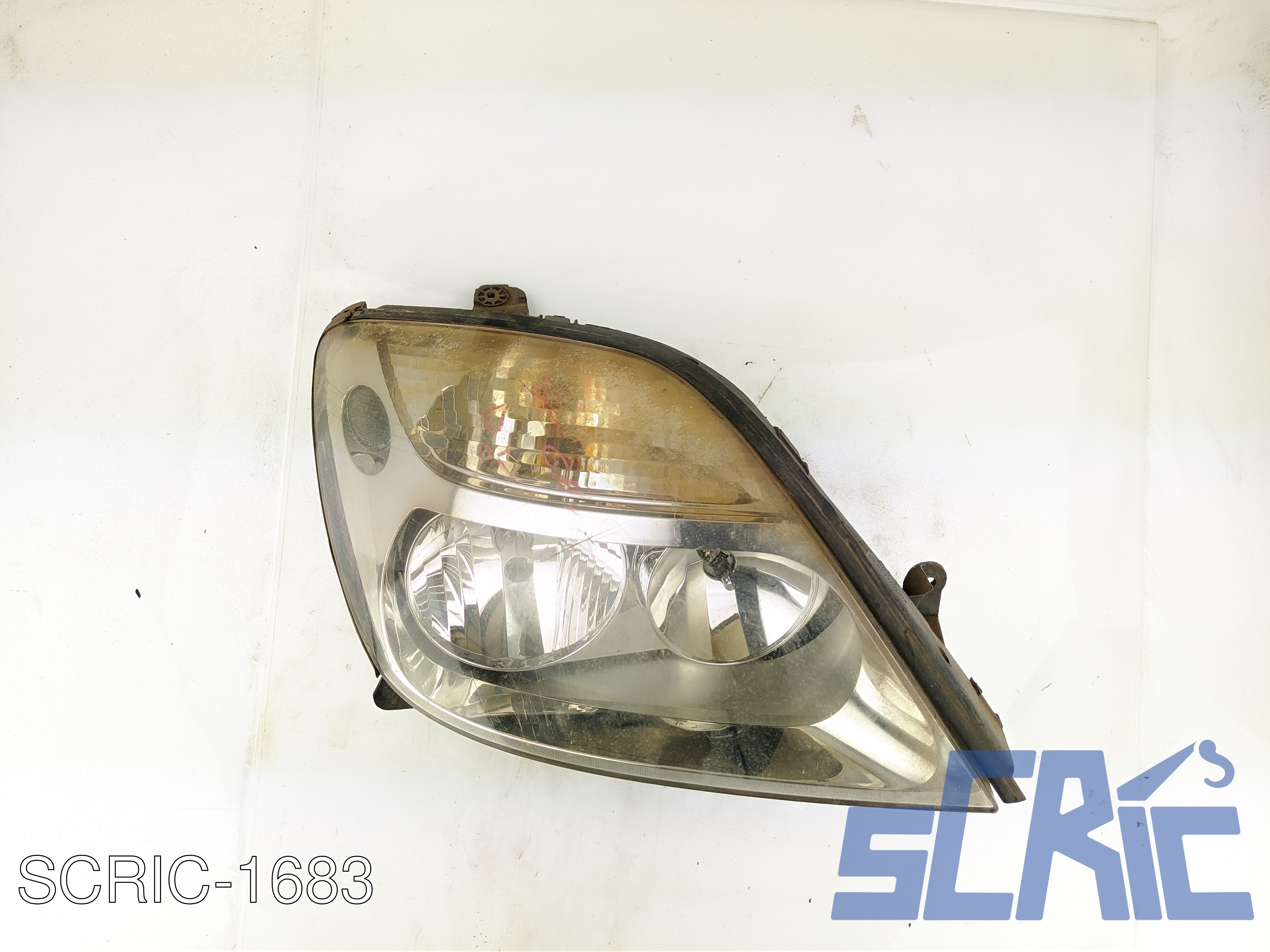 Faro Anteriore RENAULT SCENIC 1 FA0, JA0/1 2000-2003 destro, dx 7701047600