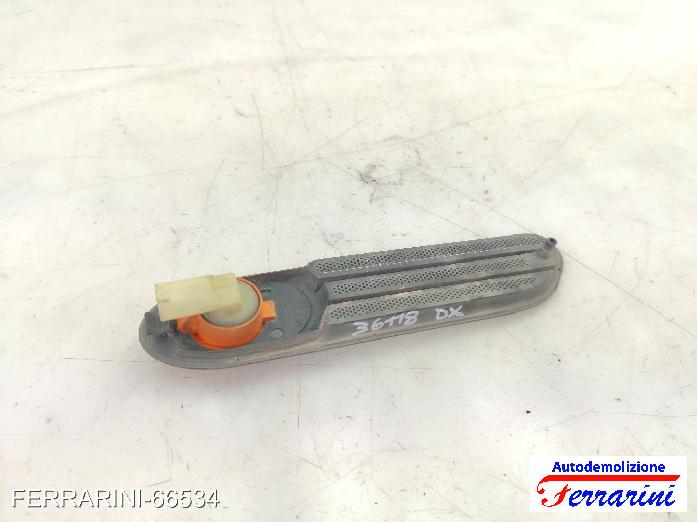 Freccia Direzionale MINI - R50, R53 2003-2006 destra, dx, frontale, anteriore