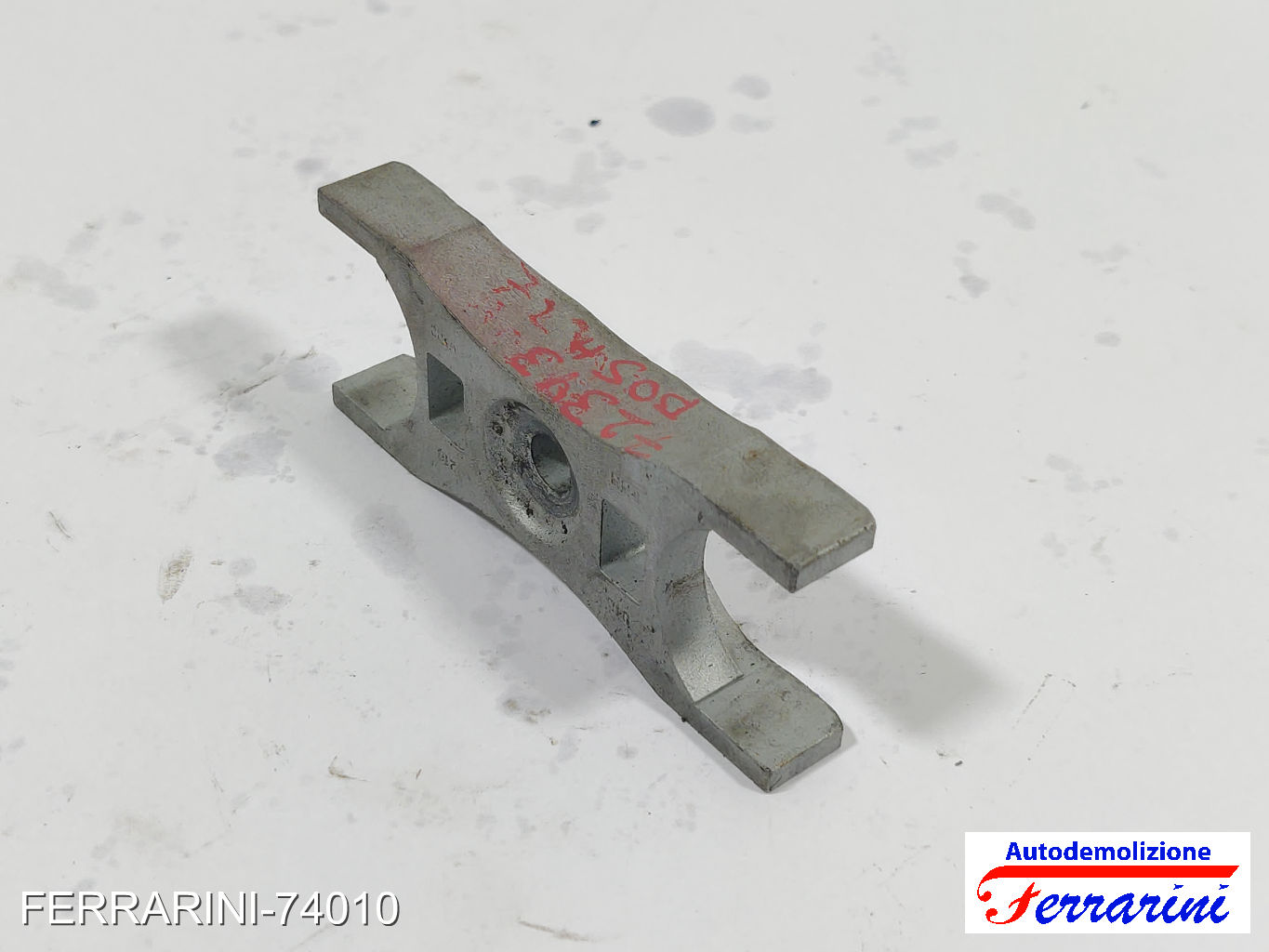 Staffa fermo iniettori Supporto CRBC VW GOLF 7 5G1, BE1, BE2, BQ1 2.0 TDI