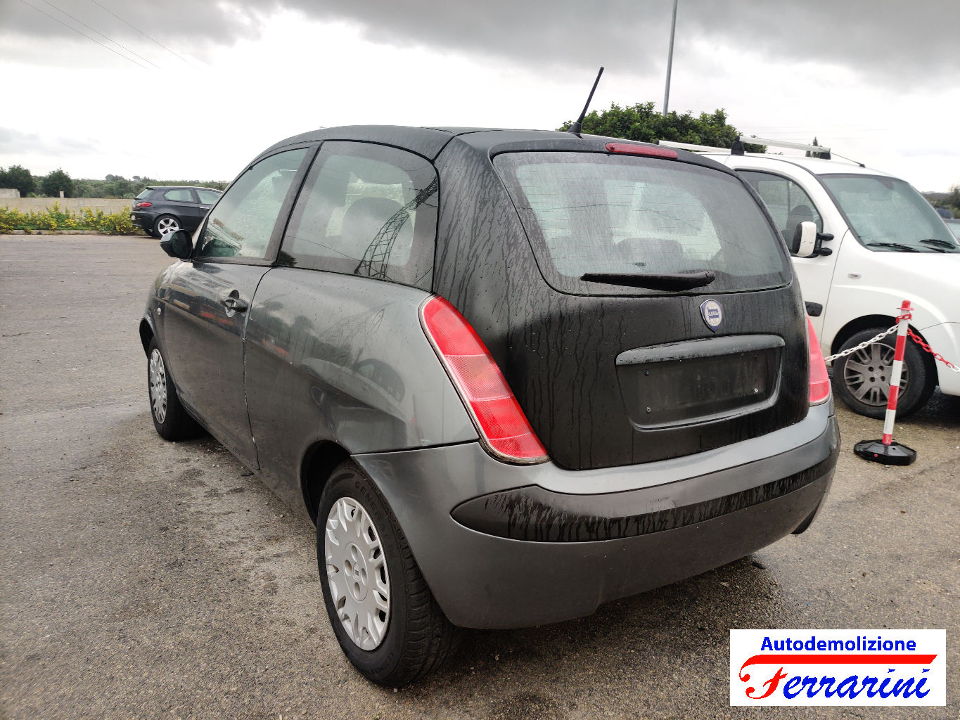 Lancia Ypsilon 12