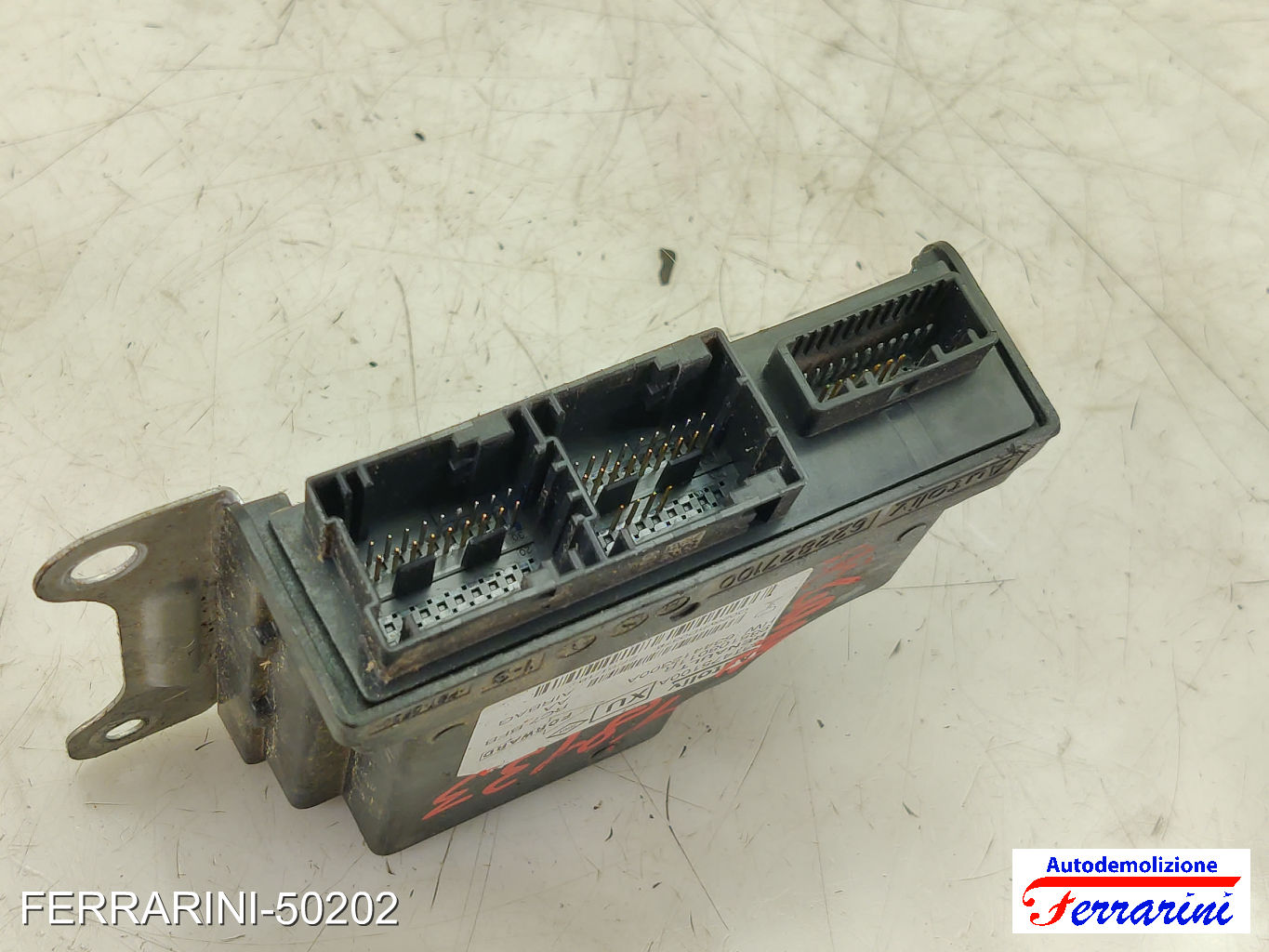 RENAULT MEGANE 4 B9A M N 1.5 DCI 110 2015-2023 631475100A, 985108011R