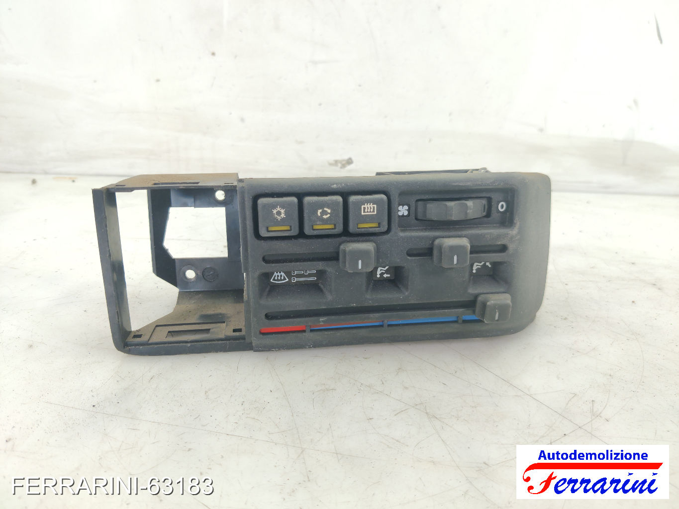 Tastiera Clima OPEL VECTRA A J89 1988-1994 anteriore, frontale 90228675
