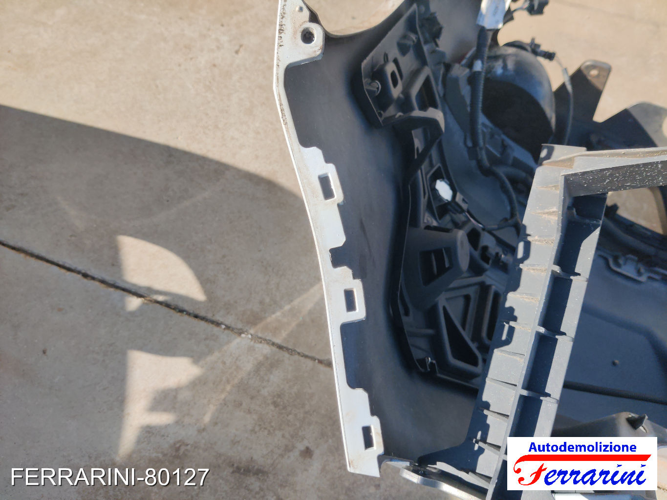 Paraurti RENAULT MEGANE 4 B9A M N 2015-2023 Retro 850220498R, 852220075R 52