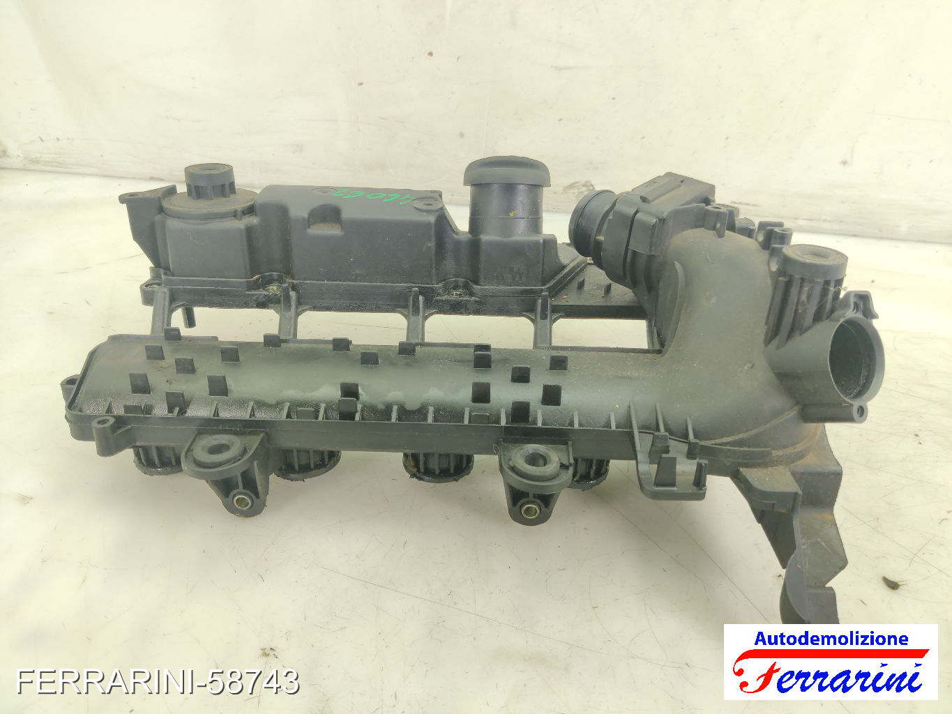 Coperchio Punterie Valvole FORD FIESTA 5 JD, JH 1.4 TDCI 2001-2008 9642212480 10