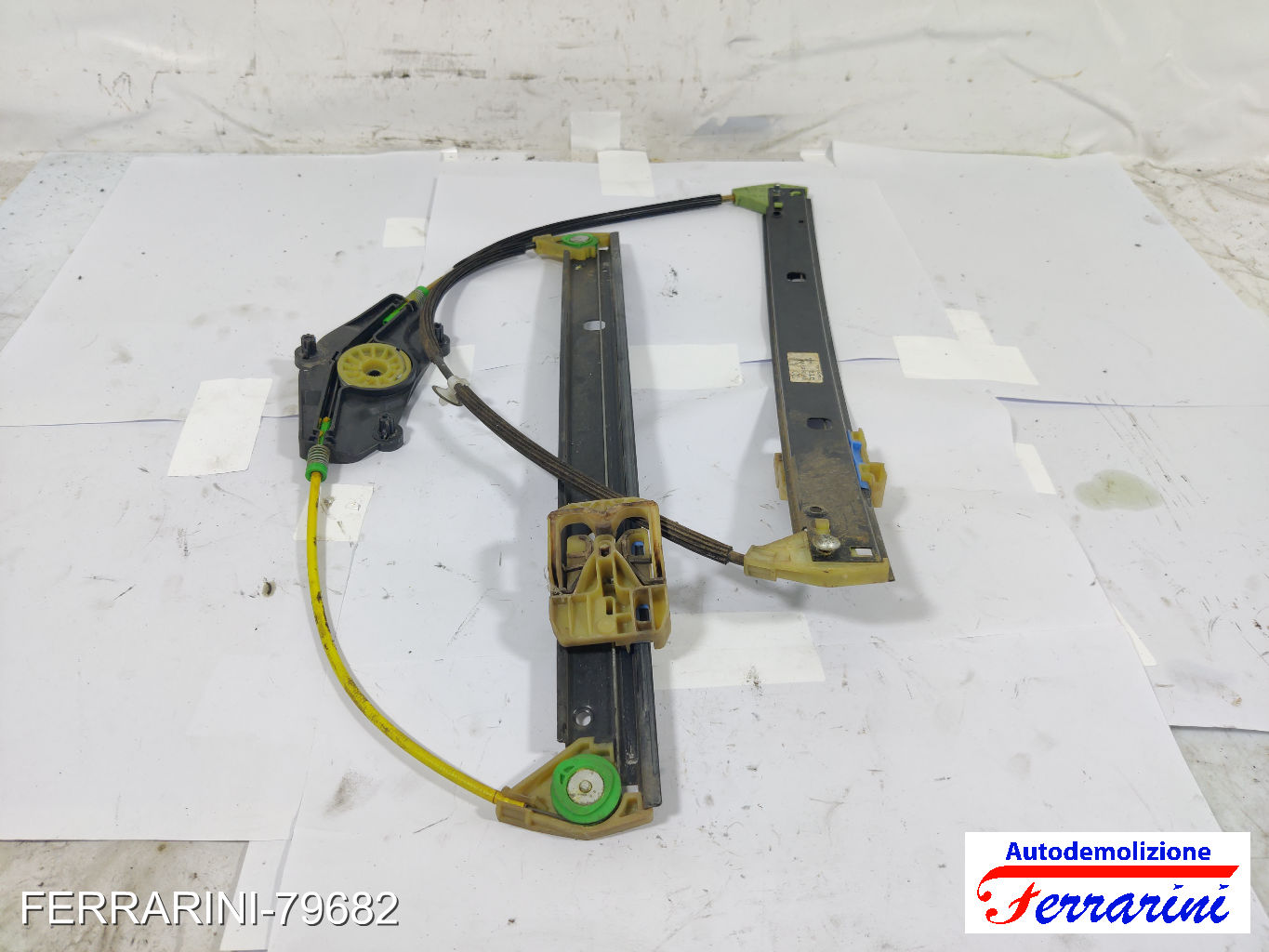 Alzavetro AUDI A4 AT 8K5 2008-2015 destro, dx, frontale, anteriore 8K0837462