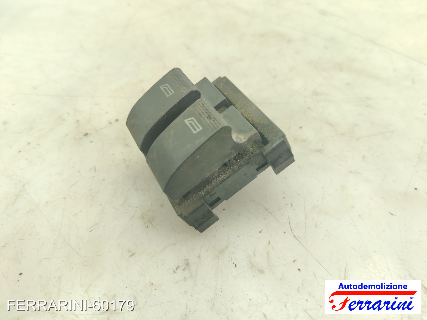 Pulsantiera Tastiera Alzavetro AUDI A3 8L1 1997-2001 sinistra, sx, frontale 9