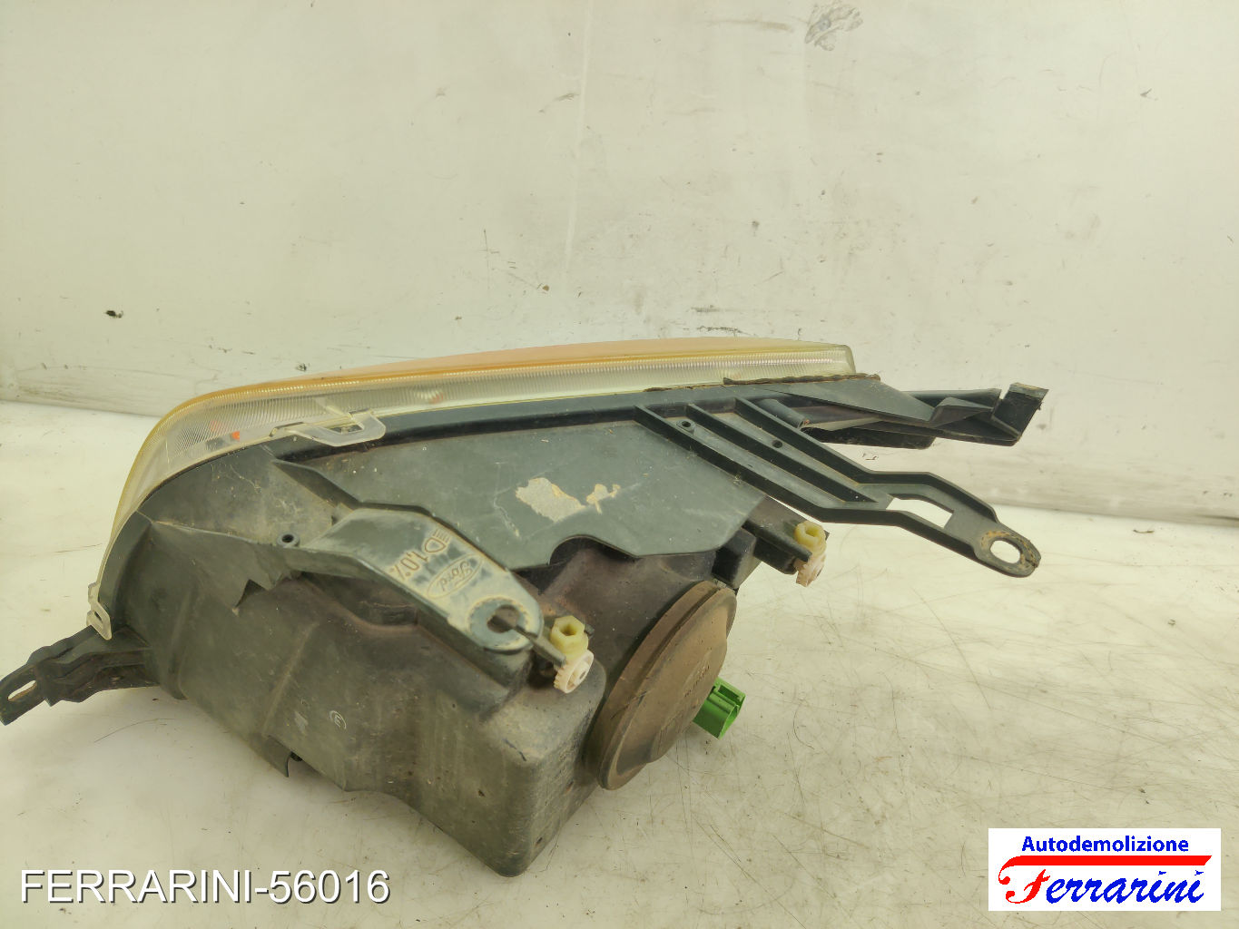 Faro Anteriore FORD FUSION JU 2002-2012 destro, dx 24689800R, 1526782, 1547721