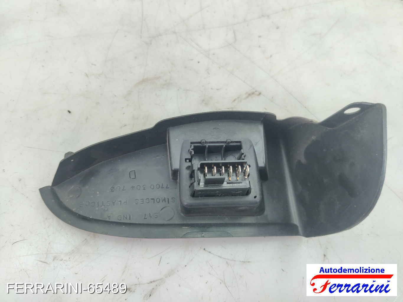 Pulsantiera Tastiera Alzavetro RENAULT KANGOO KC0/1 1997-2001 destra, dx 6
