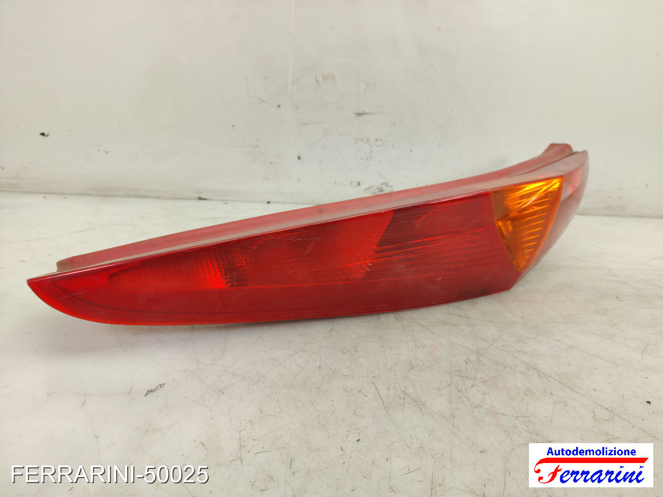 Fanalino Stop Posteriore FIAT PUNTO 188 1999-2010 sinistro, sx 46523771