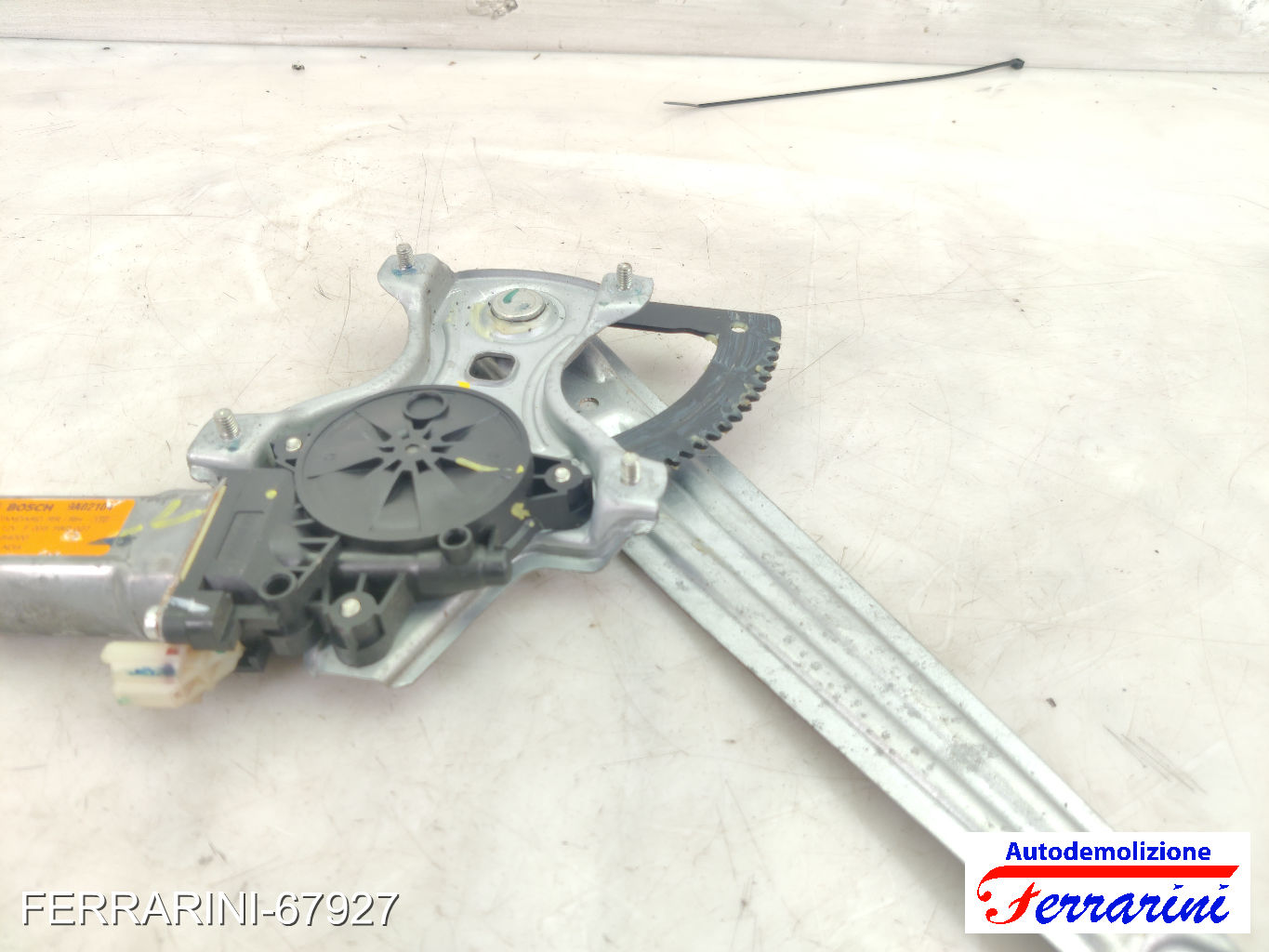 Motorino Alzavetro HYUNDAI I10 BA, IA 1.0 2013-2023 83481B9000, 9A021047 7