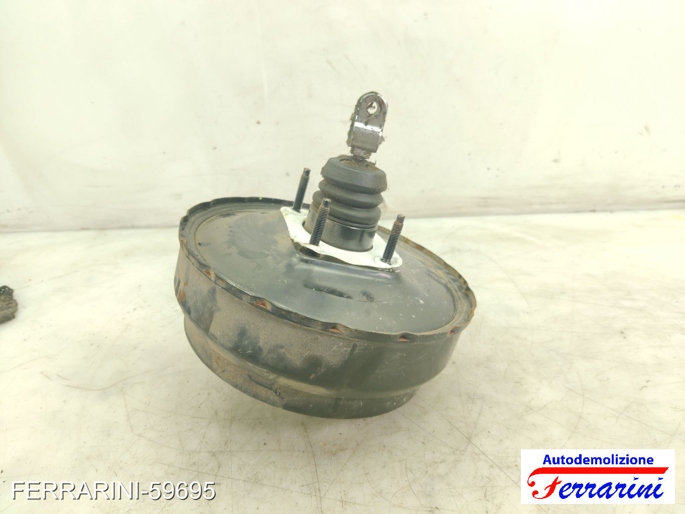 Servofreno KIA SPORTAGE JE, KM 2.0I 16V 2004-2009 591102E000, 591000Z200