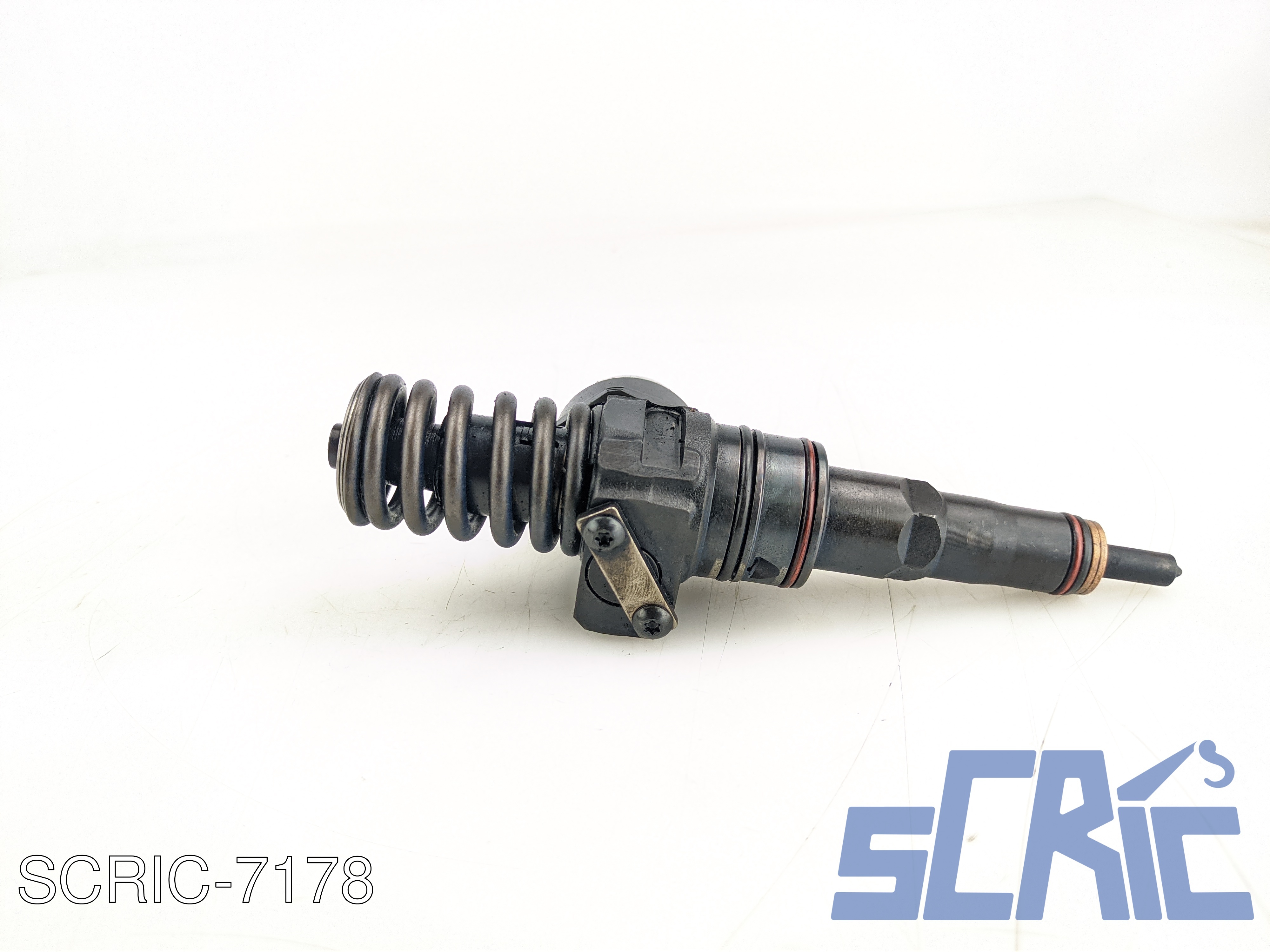 Iniettore VW GOLF 4 1J1 1.9 TDI 2000-2005 0414720037, 0414720037BC, 038130073AJ