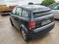 Audi A2 8Z0 1.4 TDI 75CV 2000-2005