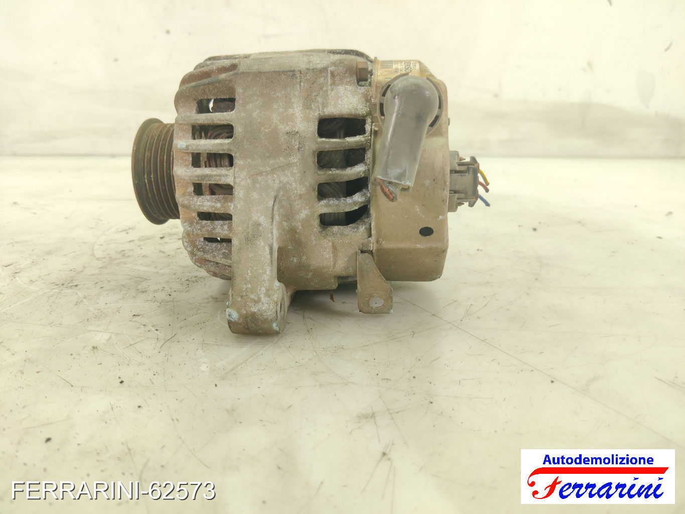 Alternatore TOYOTA YARIS P1 1.0 2003-2005 270600J040, 270600J020, MS1022118200
