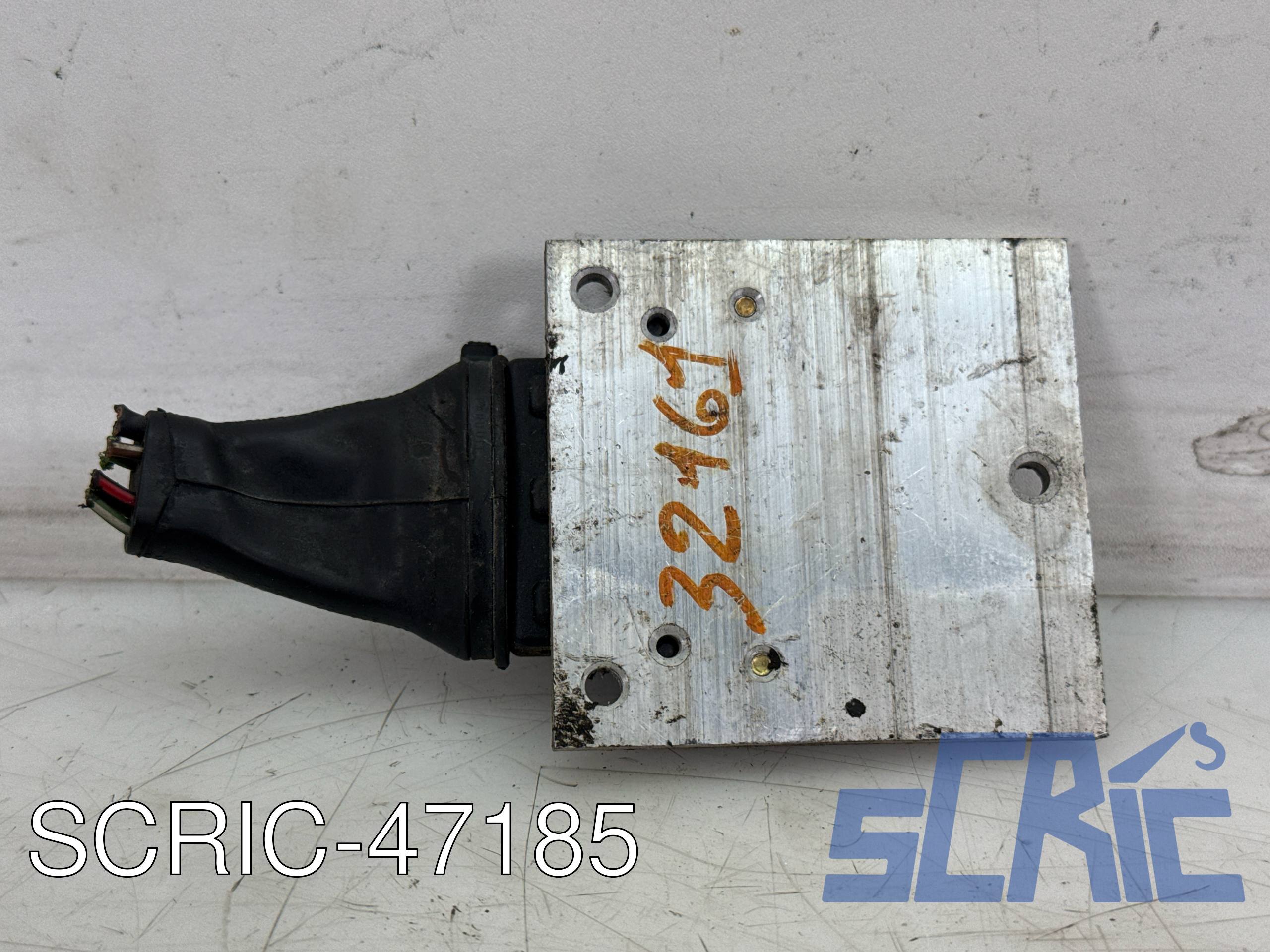 Centralina d'accensione VW POLO 80, 86C 1.0 1985-1992 211905351E, 5WK6101