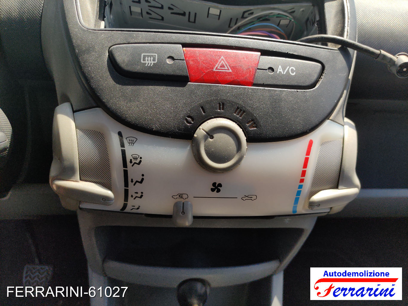 Peugeot 107 PM, PN 1.0 68CV 2005-2014