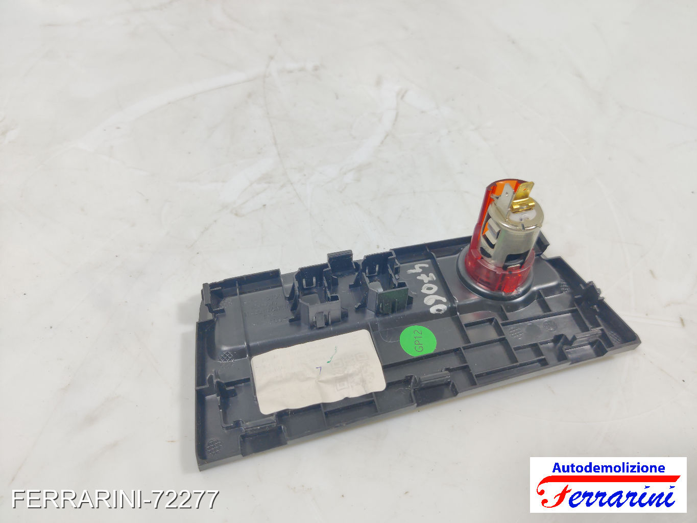 Mascherina prese USB accendisigari MG MG ZS SUV 2017-2023 sinistro, sx
