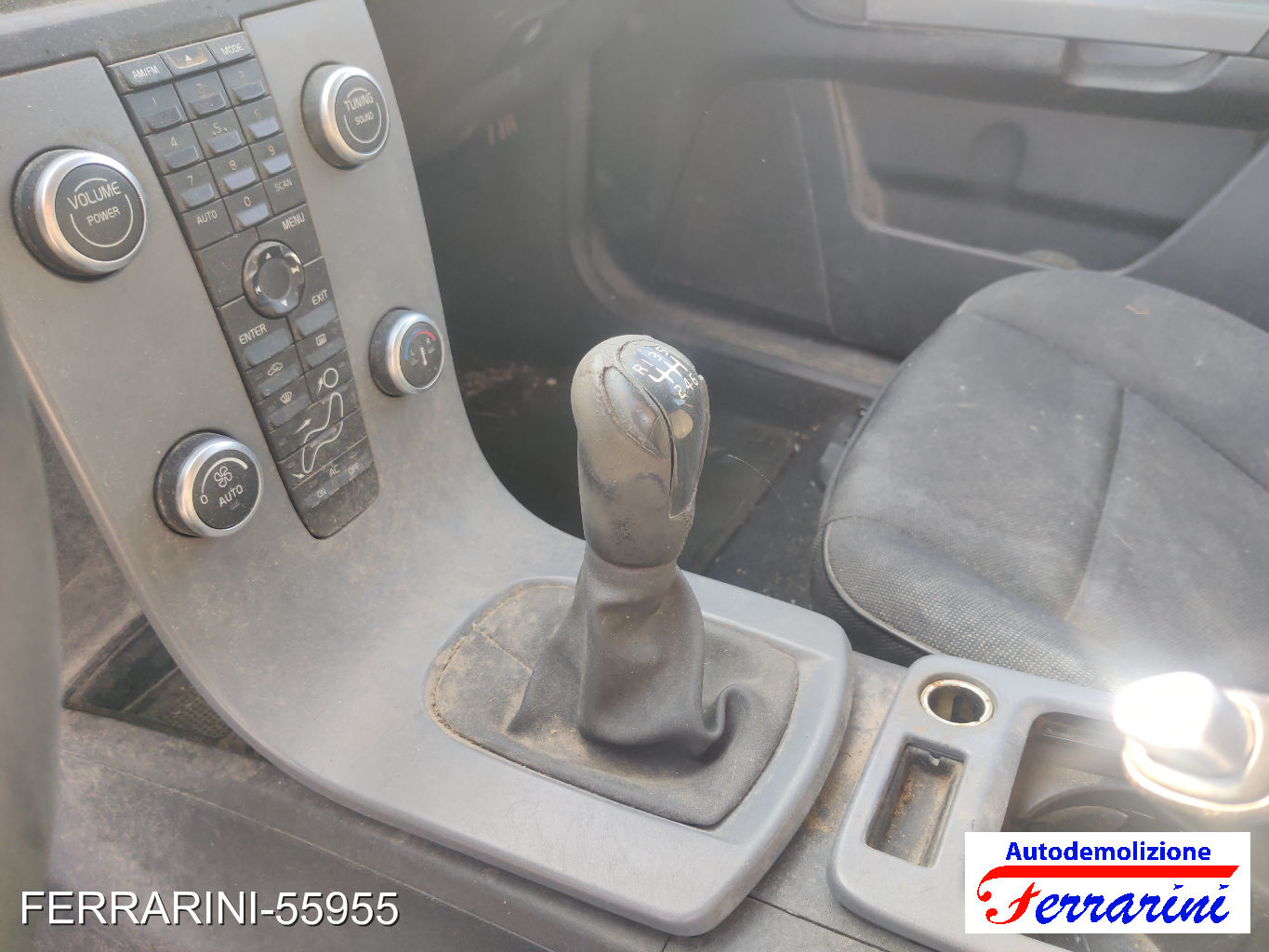 Volvo V50 29