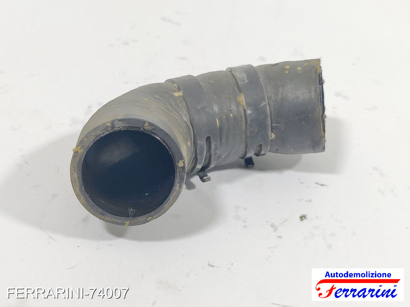 manicotto EGR CRBC VW GOLF 7 5G1, BE1, BE2, BQ1 2.0 TDI 2012-2020 04L131521AF