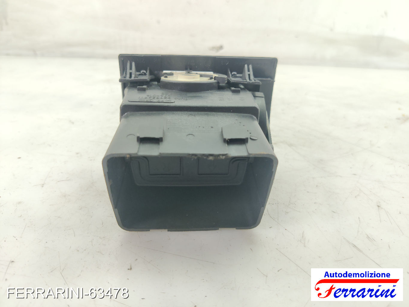 Bocchetta Areazione OPEL MERIVA A X03 2004-2010 sinistra, sx, frontale 7