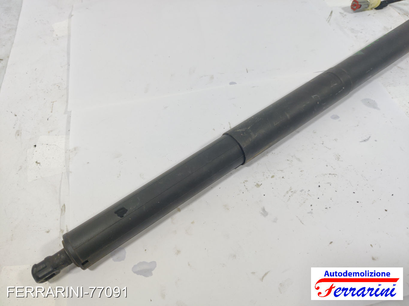 Pistone elettrico portellone posteriore FORD EDGE 2015-2018 FT4Z14B351A, V2G7B