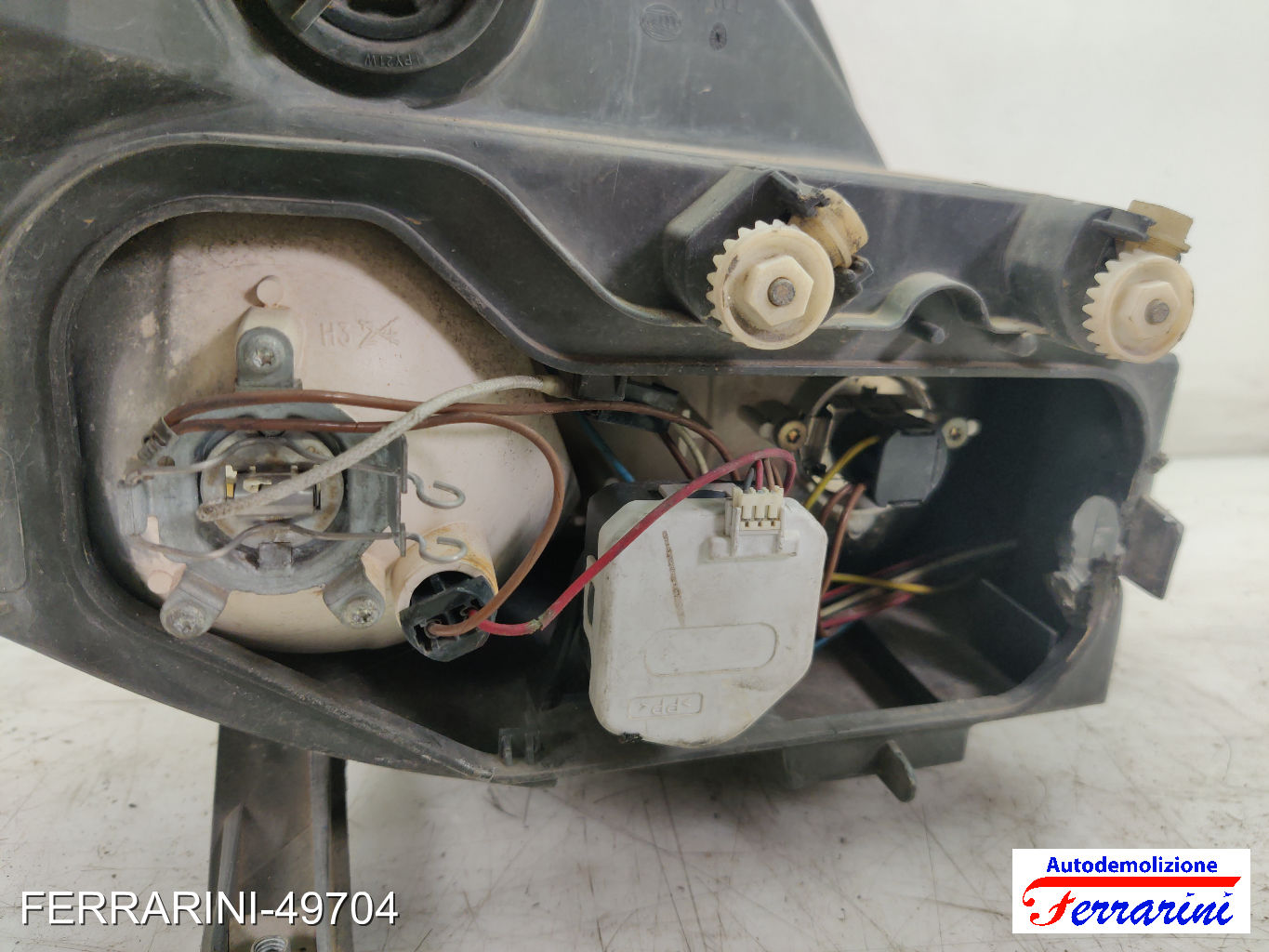 Faro Anteriore LANCIA YPSILON 843 2003-2011 sinistro, sx 51786654, 51702679