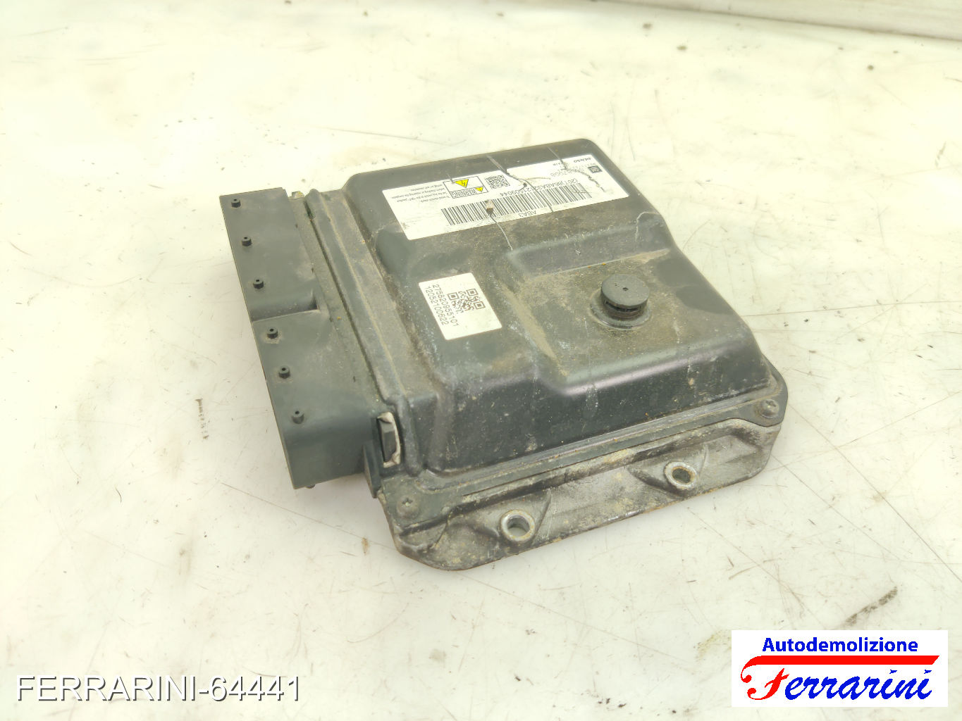Centralina Motore OPEL ASTRA J SPORTS TOURER P10 1.7 CDTI 2010-2015 55587998 8