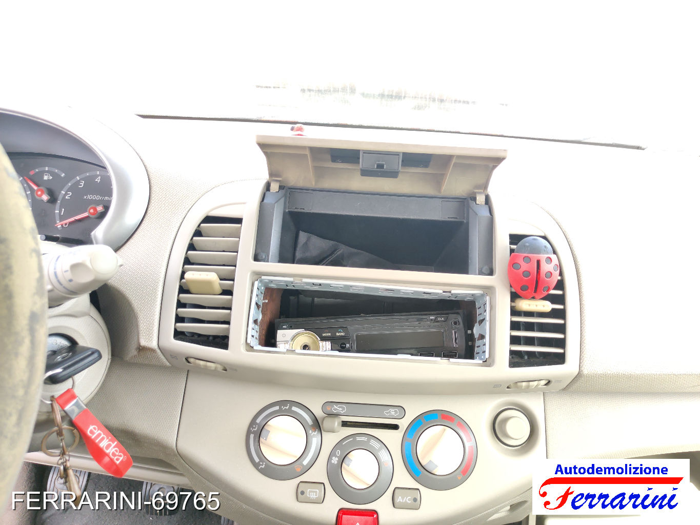 Nissan Micra 3 29