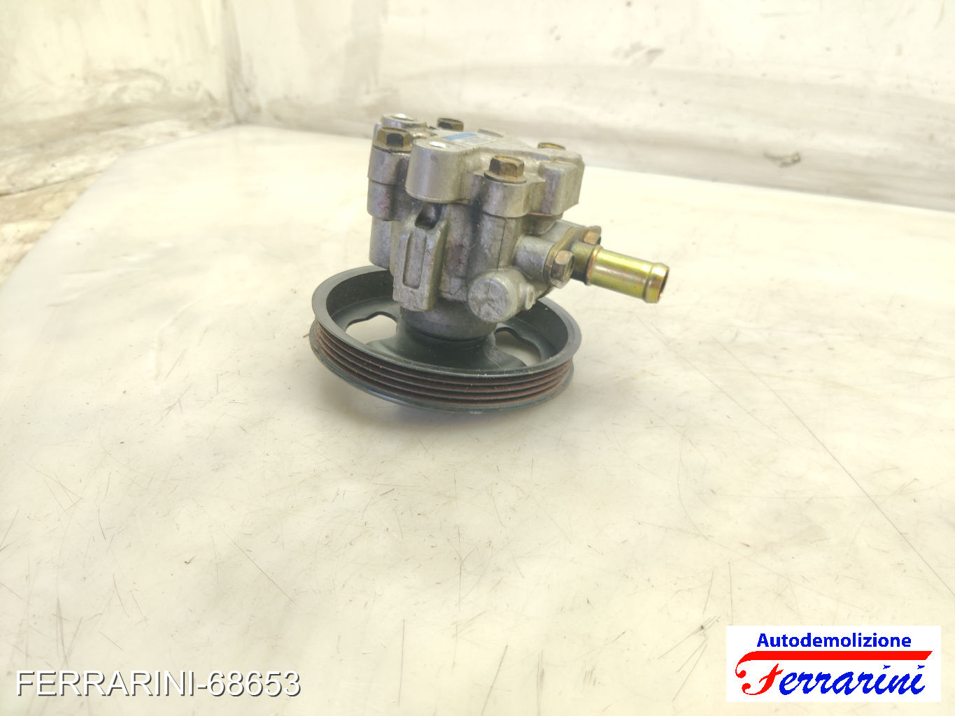 Pompa Servosterzo MITSUBISHI PAJERO SPORT 1 K7, K9 2.5 TD 2002-2008 MR374897