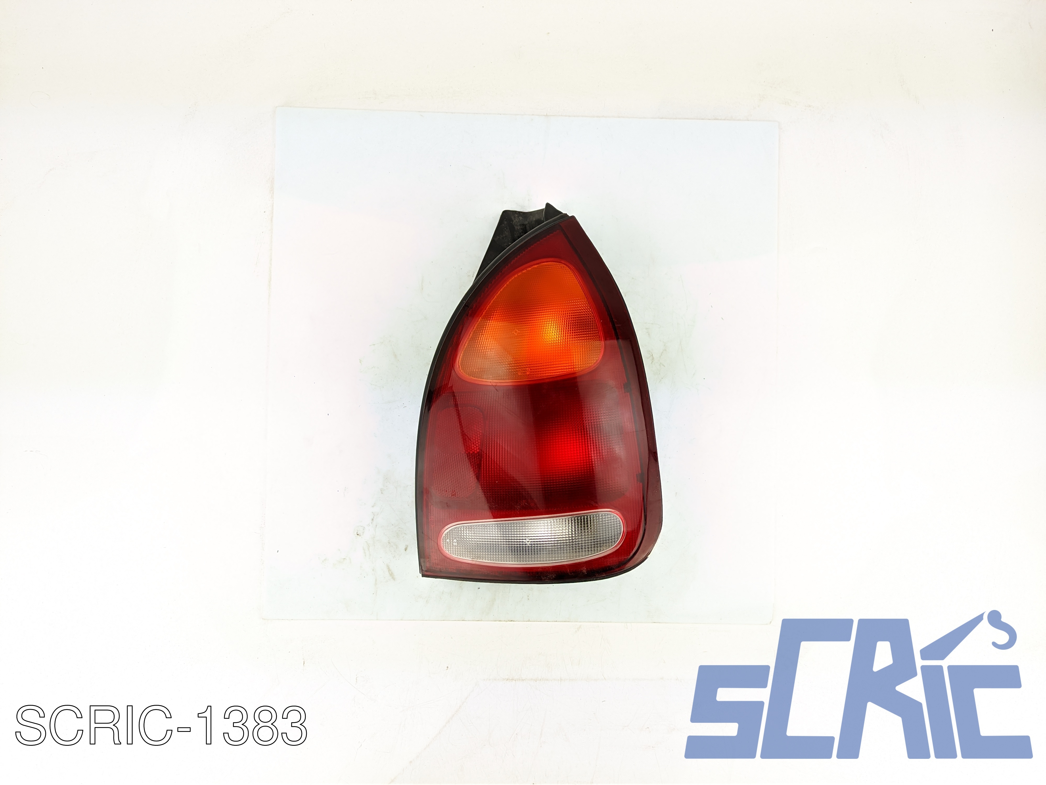 Fanalino Stop Posteriore HYUNDAI LANTRA 2 SW J-2 1996-2000 destro, dx