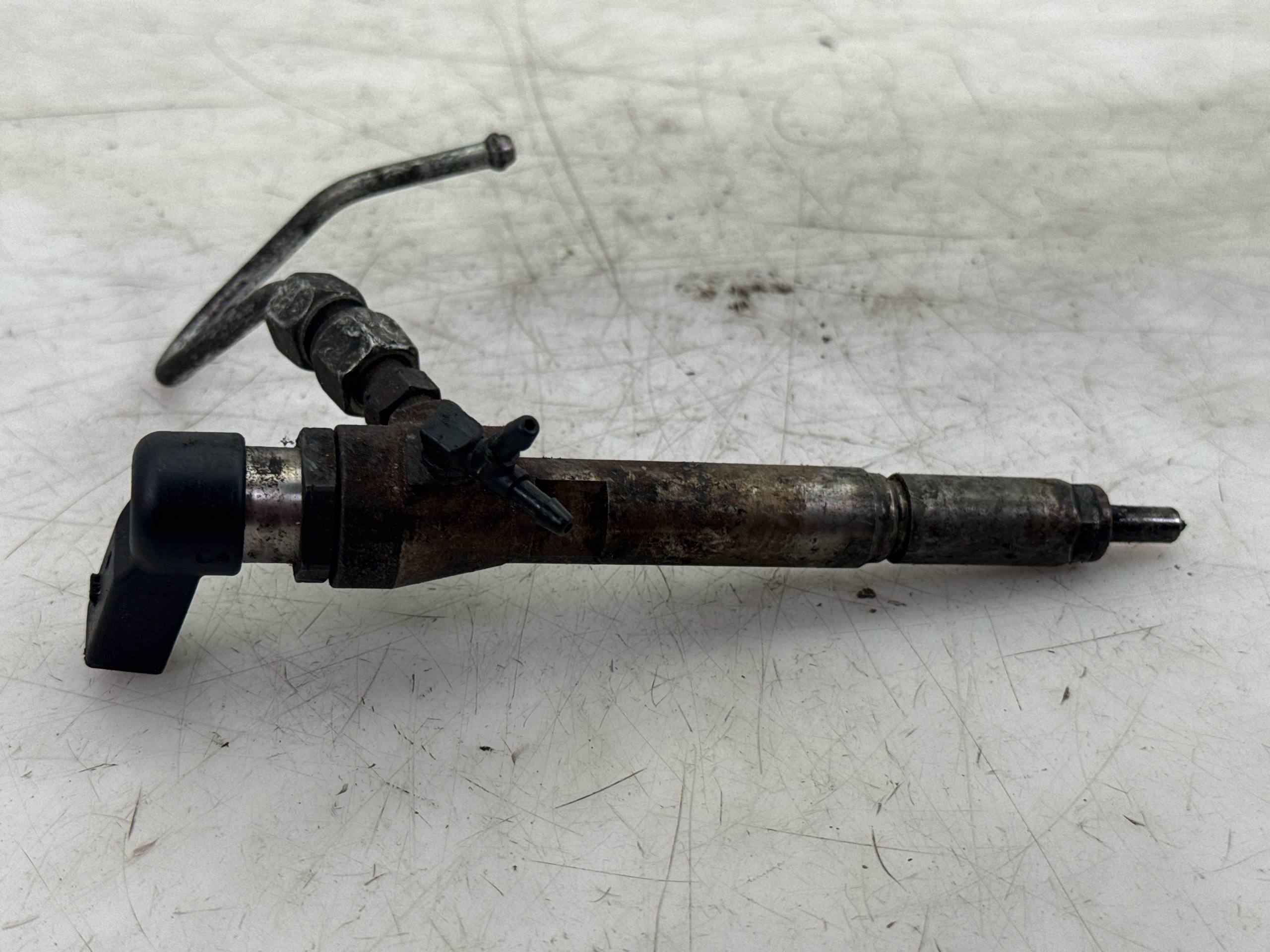 Iniettore NISSAN QASHQAI 1 J10, JJ10E, NJ10 1.5 DCI 2006-2013 8200294788