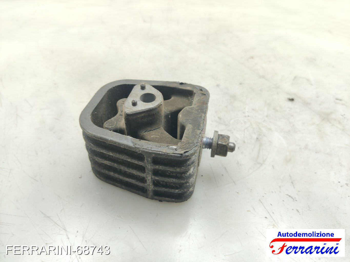 Supporto Motore MERCEDES VANEO 414 1.7 CDI 2002-2005 A1682401217