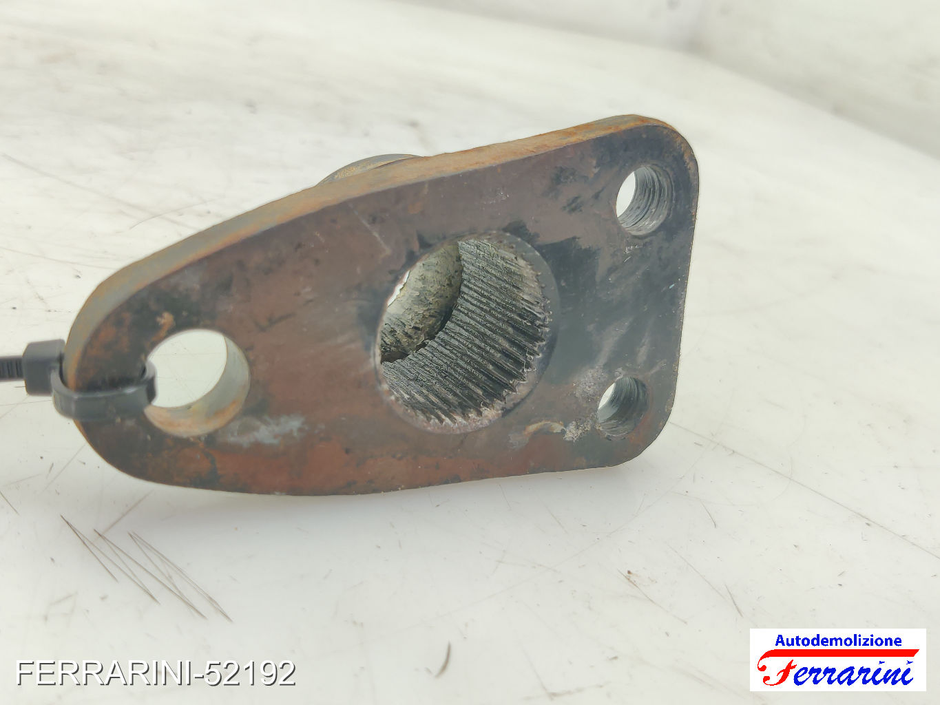 staffa sede millerighe barra torsione NISSAN TERRANO 2 R20 2.7 TDI 4WD