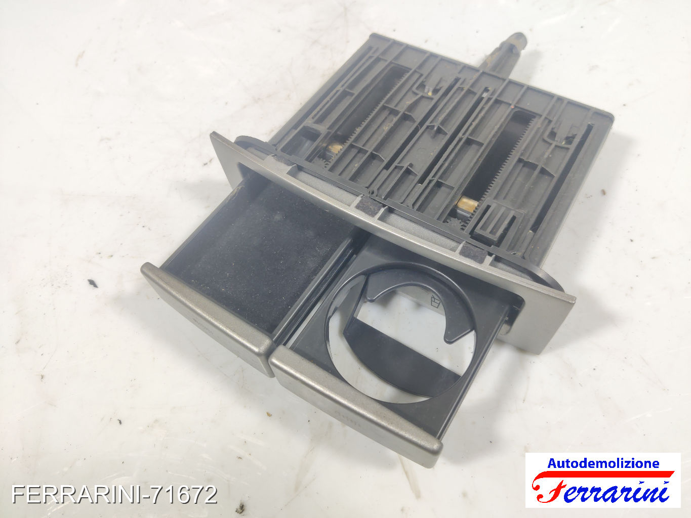 cassetti Portabicchieri ALFA ROMEO 147 937 2004-2010 7352990590, 17270010 6