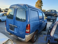 Nissan Vanette HC 23 2.3 D 75CV 1994-2002