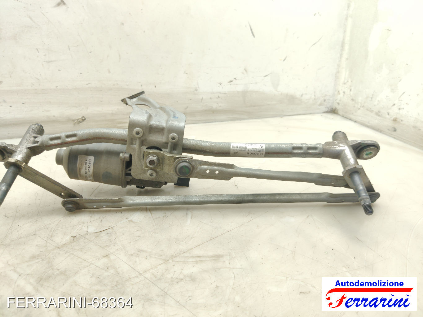 Spazzacqua Motorino Tergicristallo BMW X1 F48 2015-2023 anteriore, frontale