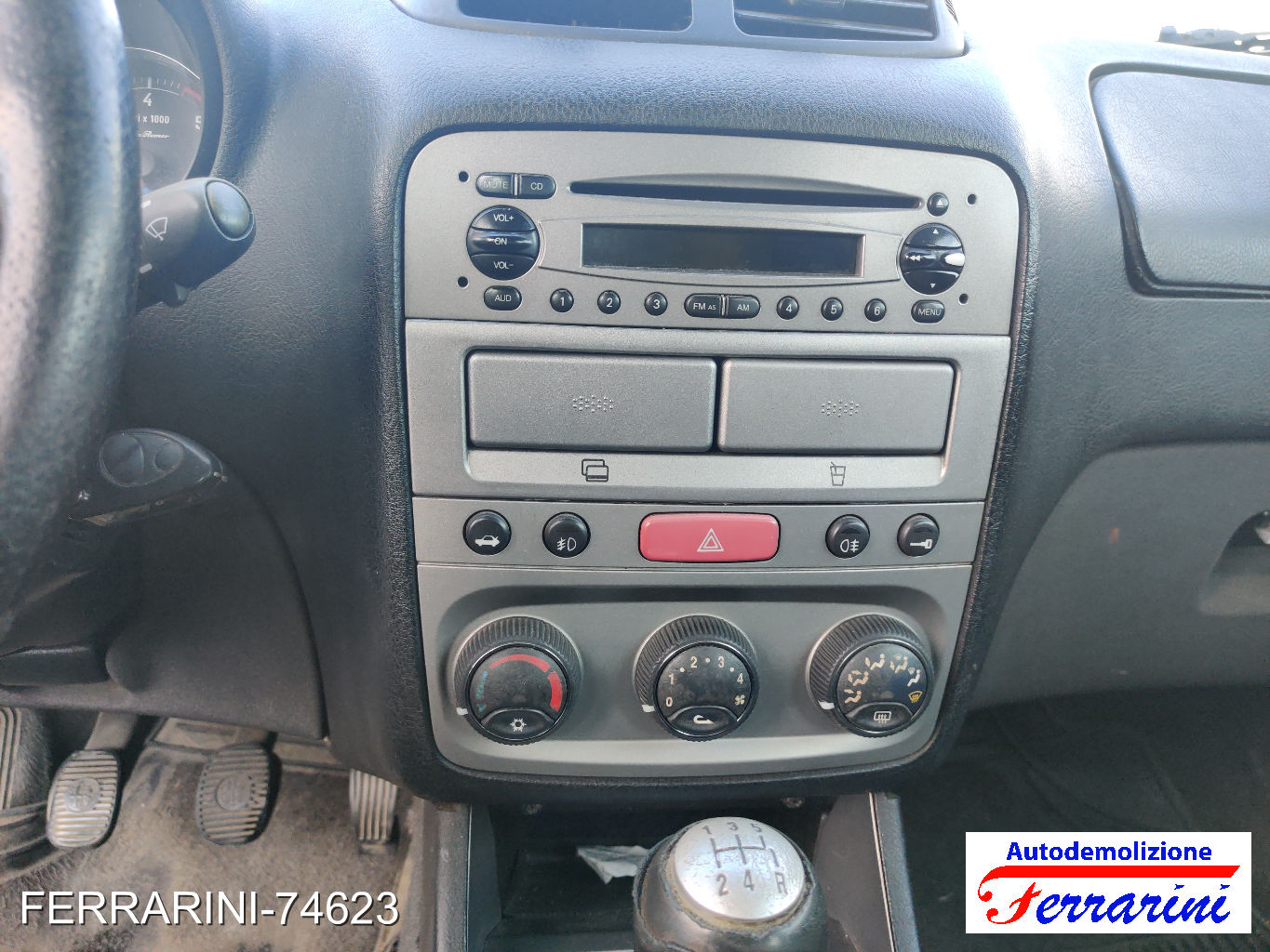Alfa Romeo 147 26