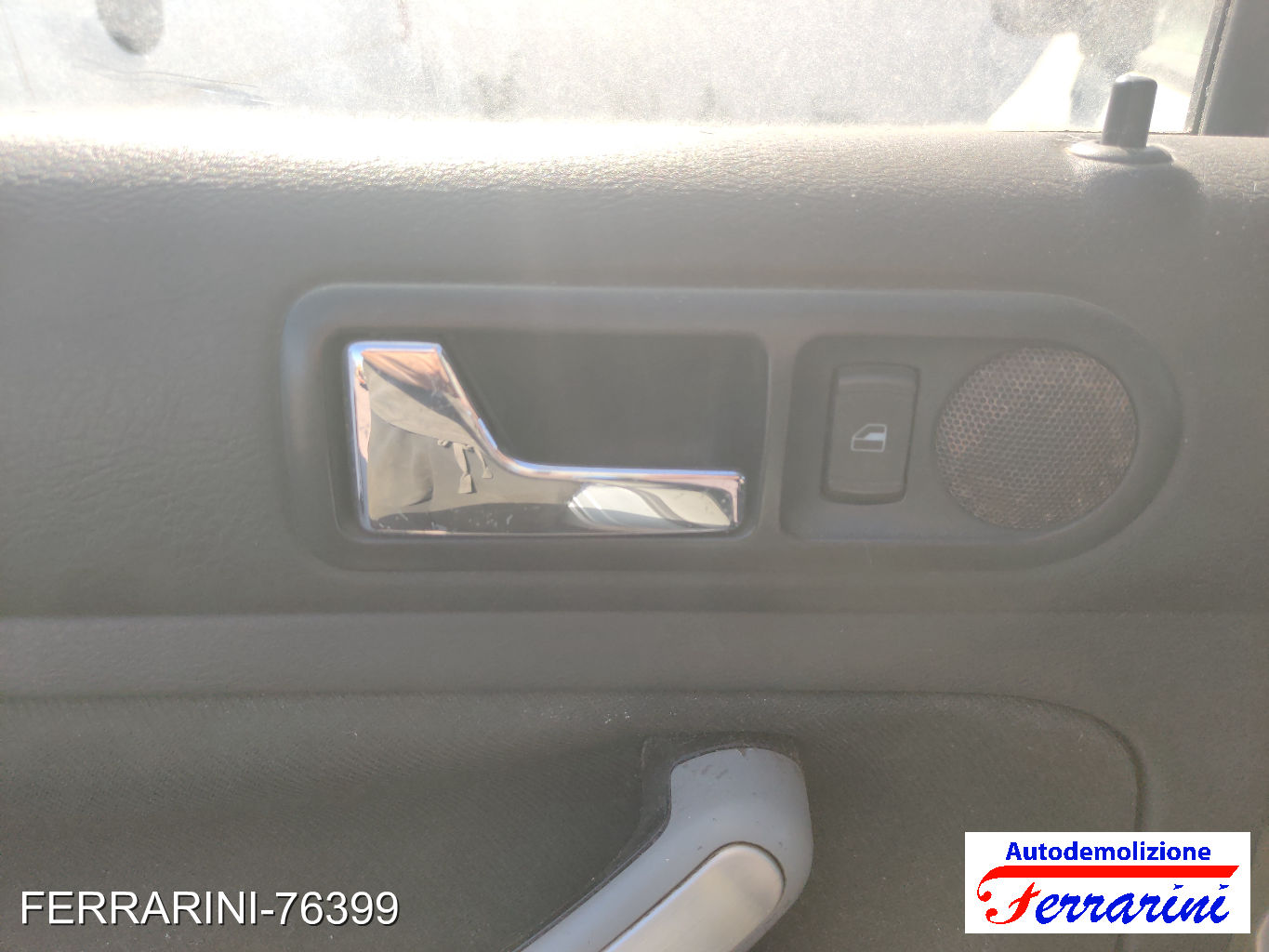 Maniglia Apertura Porta Interna Retro Sinistra