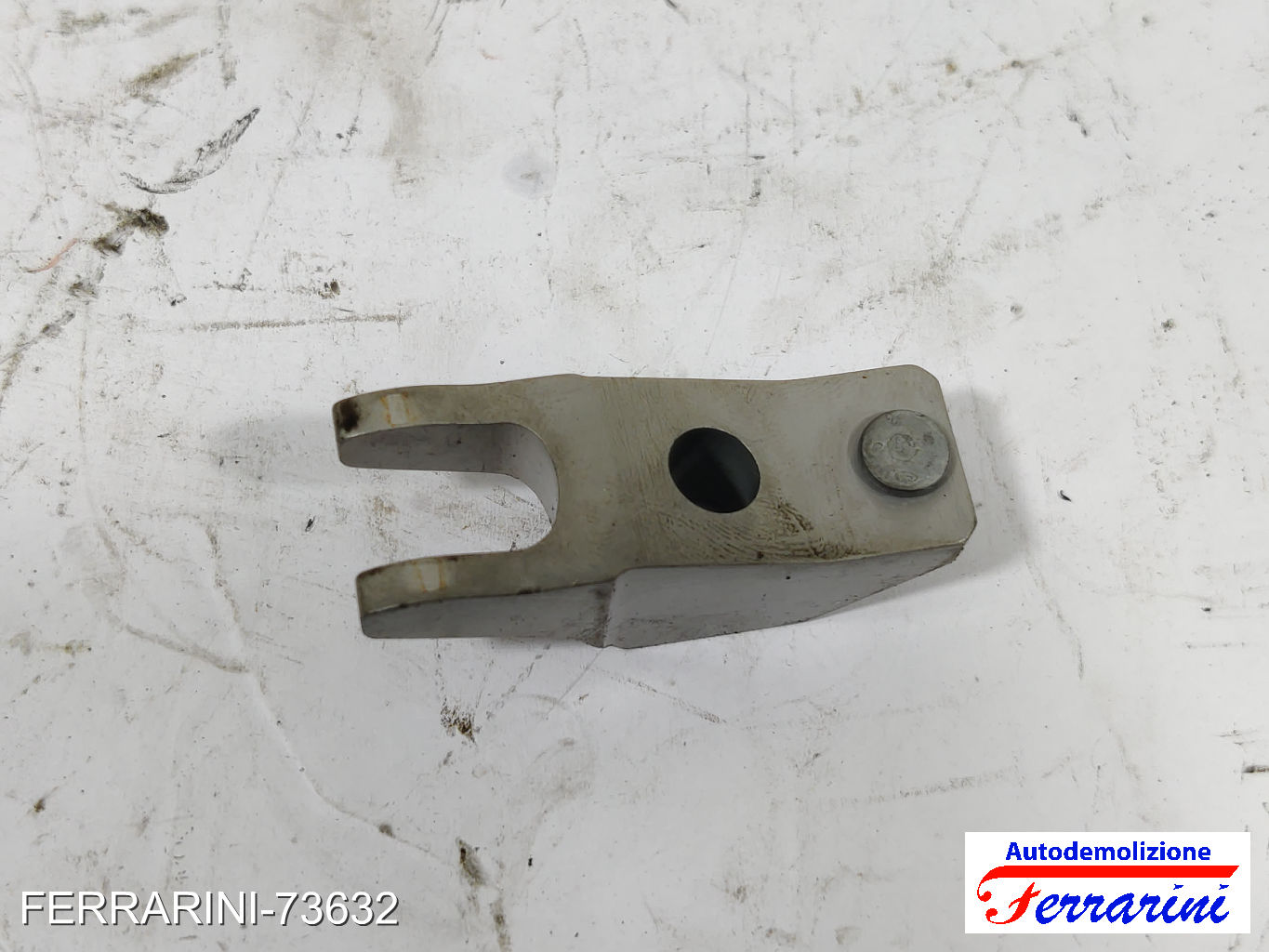 staffa Supporto Iniettore FIAT BRAVO 2 198 1.6 D MULTIJET 2008-2014 55204945 6