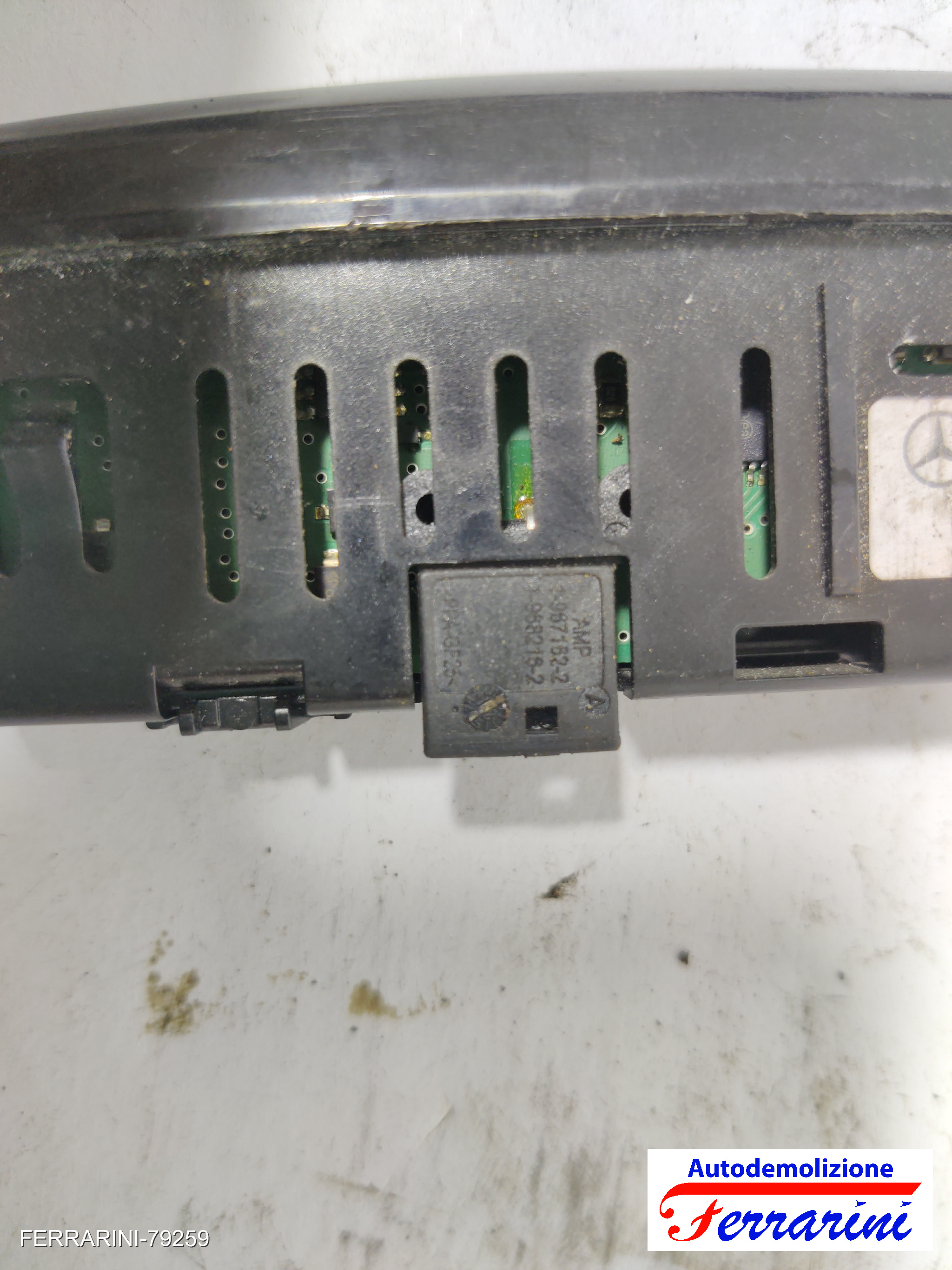 Display sensori parcheggio MERCEDES CLASSE B W242, W246 2011-2014 A1725420023