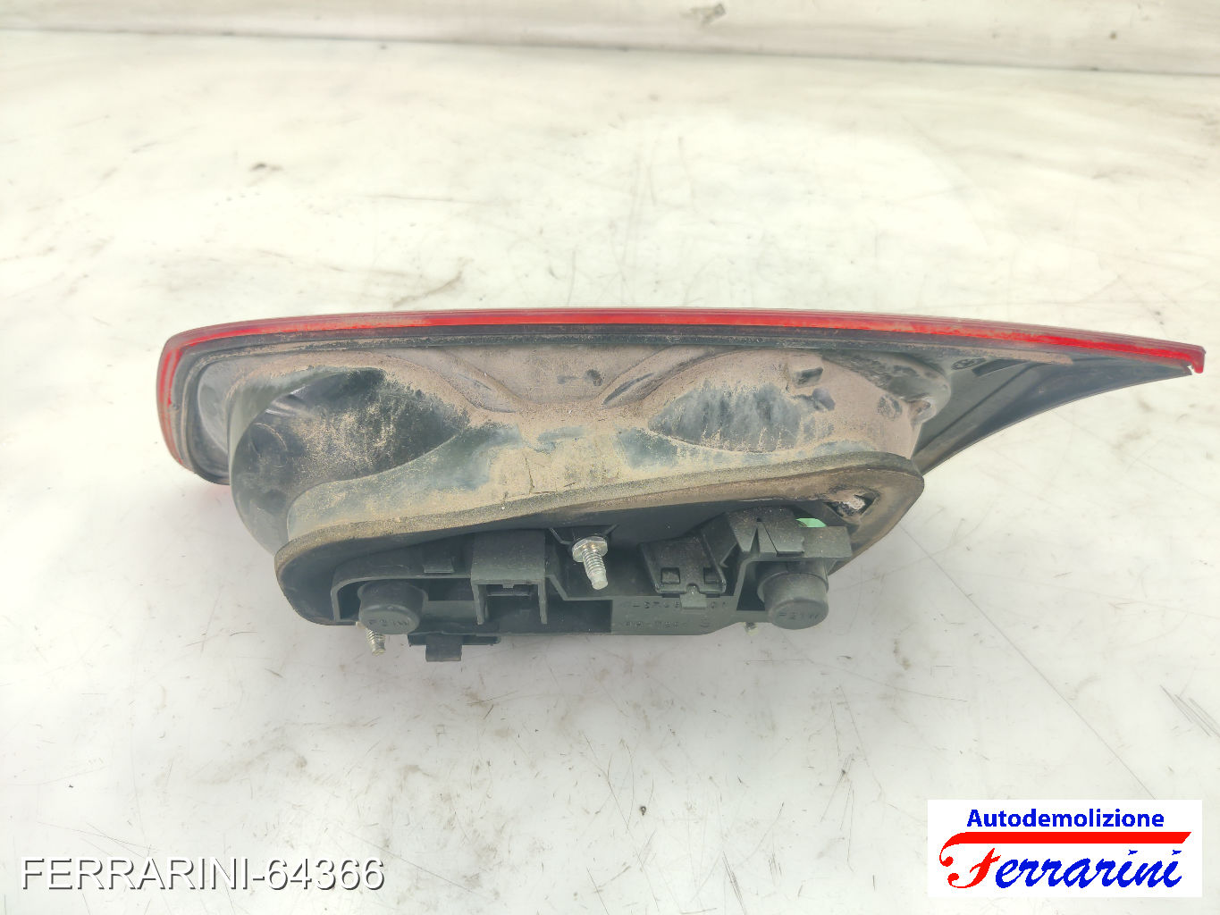 Retronebbia FIAT CROMA 194 2005-2011 51727252, AL27482101, 27482101 8