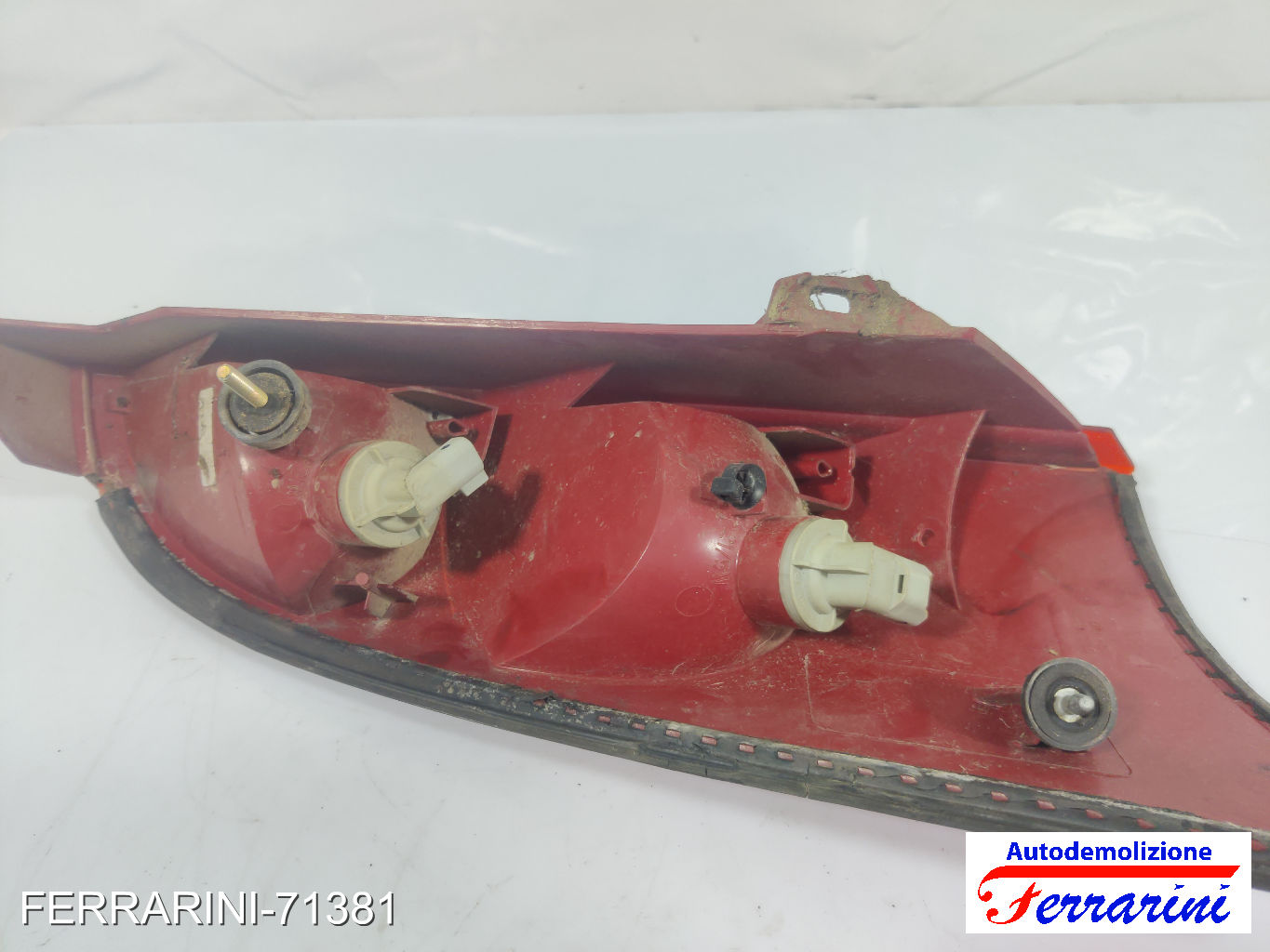 Fanalino Stop Posteriore FORD FOCUS DAW, DBW 2001-2004 sinistro, sx 1214223