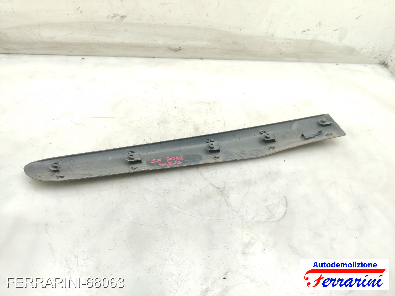 modanatura sportello RENAULT CLIO 2 BB, CB 1998-2010 Retro Destra 7700410281